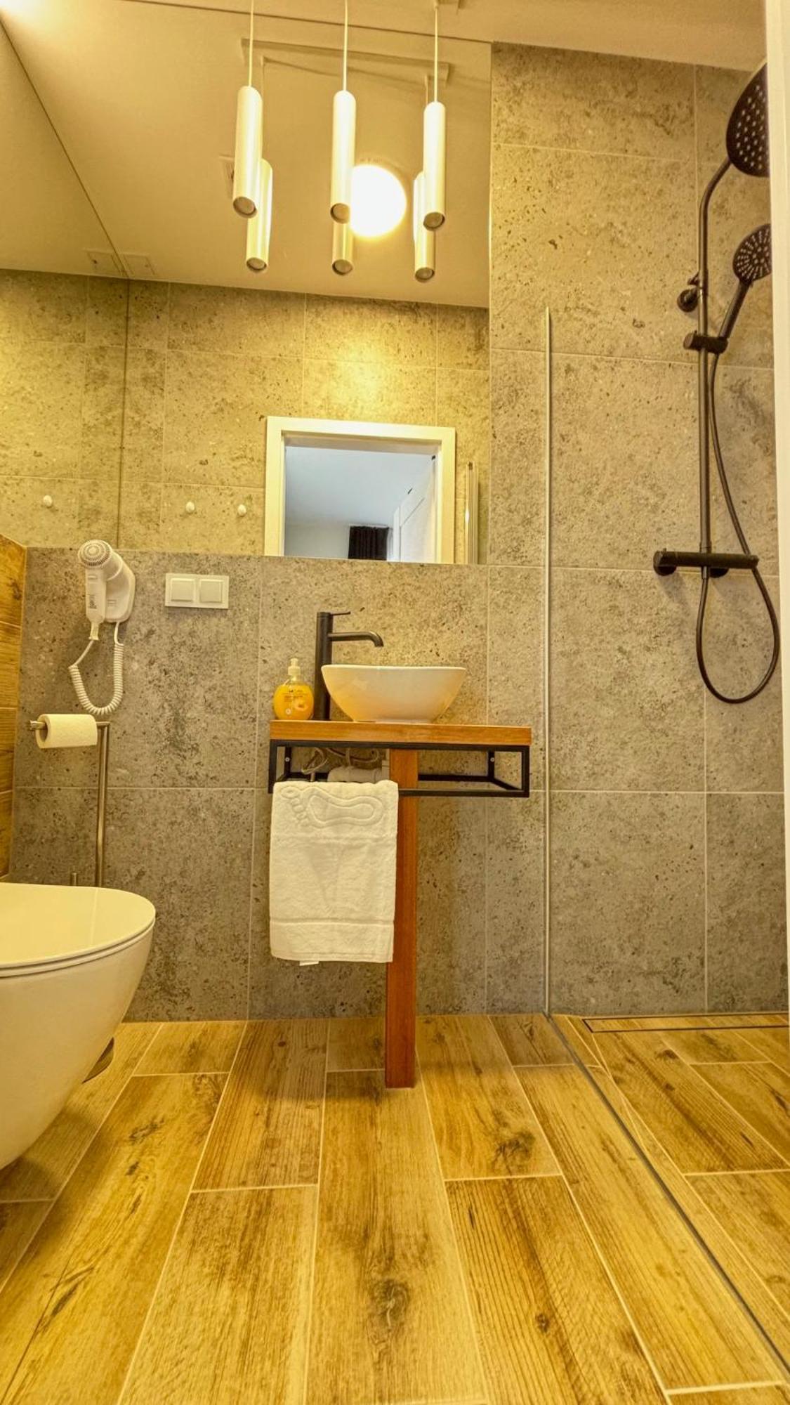 Jurowiecka 60 Hotel apartamentowy Białystok
